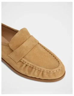 Wittner Adriel Suede Leather Loafer in Fawn