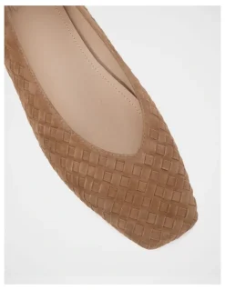 Wittner Berty Suede Leather Ballet Flat in Nutmeg