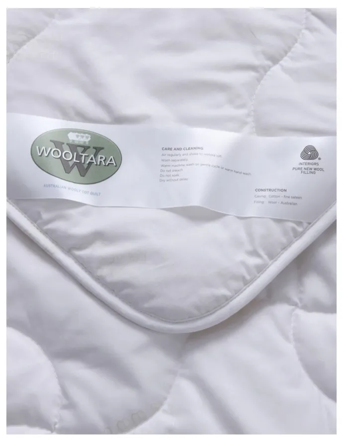 Wooltara Australian Washable Wool Quilt Cot Size in White