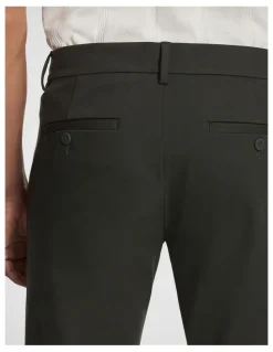 yd. Energy Hyper Stretch Skinny Chino in Green