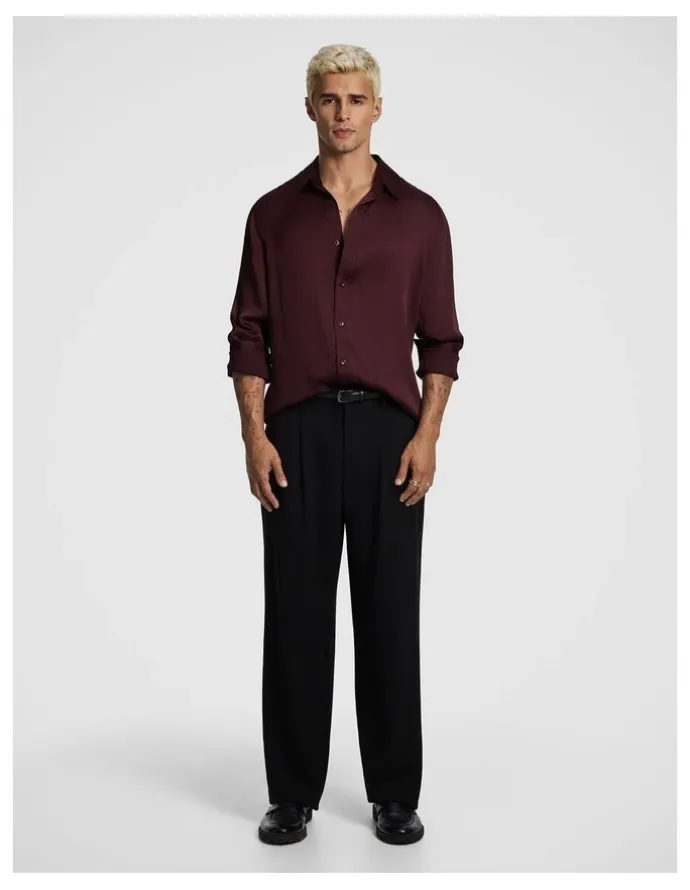 yd. Zeus Textured Shirt in Burgundy